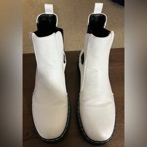 Sincerely Jules Slip On Hippie Chelsea white Boots women’s size 8.5M